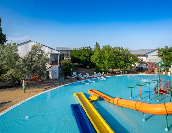 Курортный комплекс «Азовский» Песочное