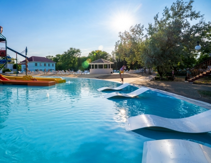 Курортный комплекс «Азовский» Песочное