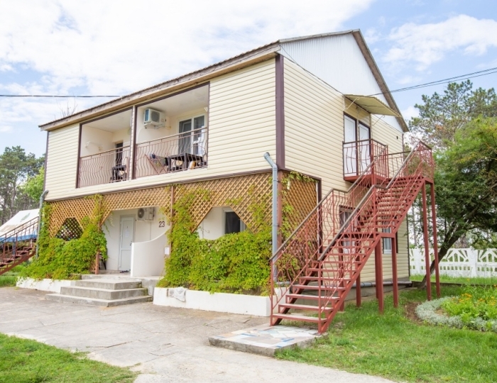 Курортный комплекс «Азовский» Песочное