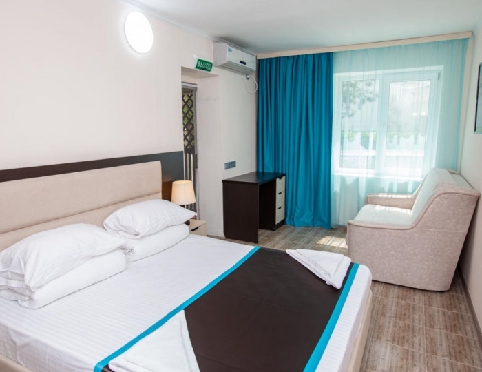 Джуниор с верандой - Курортный комплекс «Азовский» Песочное