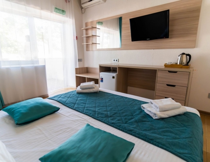 Стандарт 2-комнатный с верандой - Курортный комплекс «Азовский» Песочное